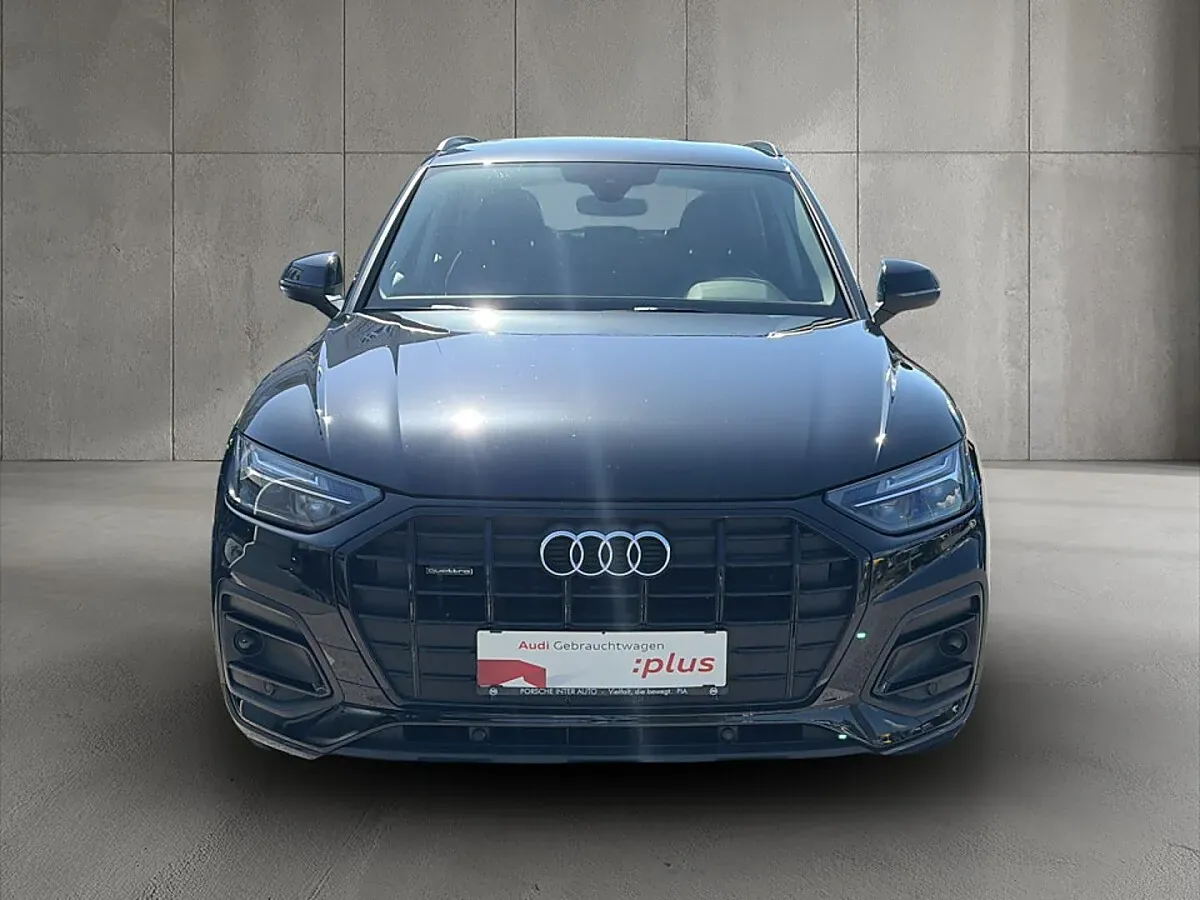 Audi Q5 2023 photo 2