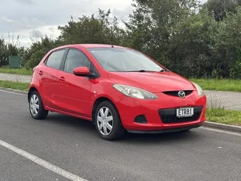 Mazda 2 2008 photo 2