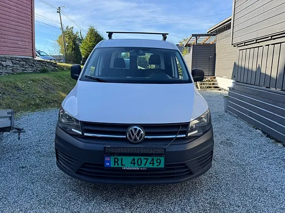 Volkswagen Caddy Maxi 2019 photo 2