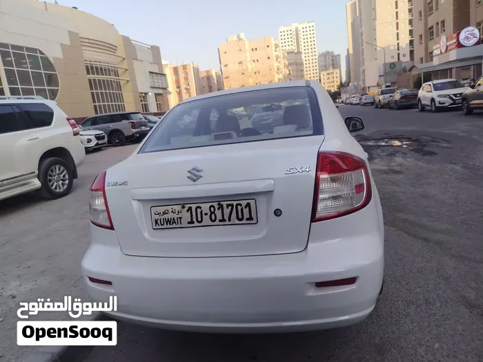 Suzuki Sx4 2011 photo 4