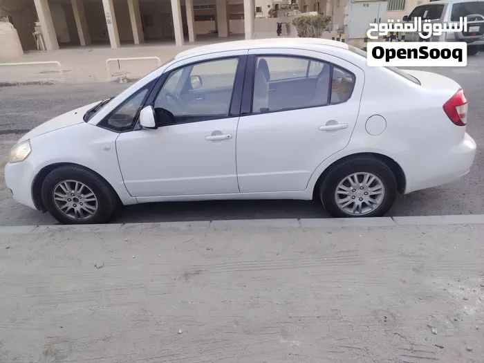 Suzuki Sx4 2011 photo 3