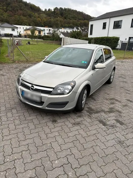 Opel Astra H