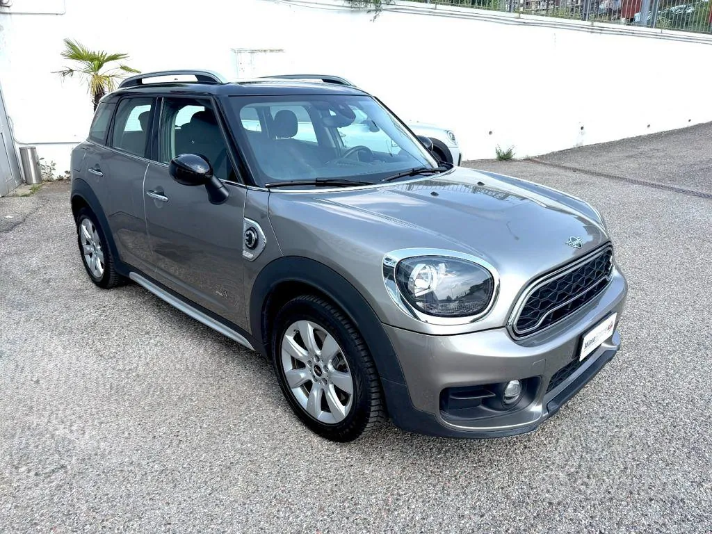 Mini Mini Countryman 2018 photo 2