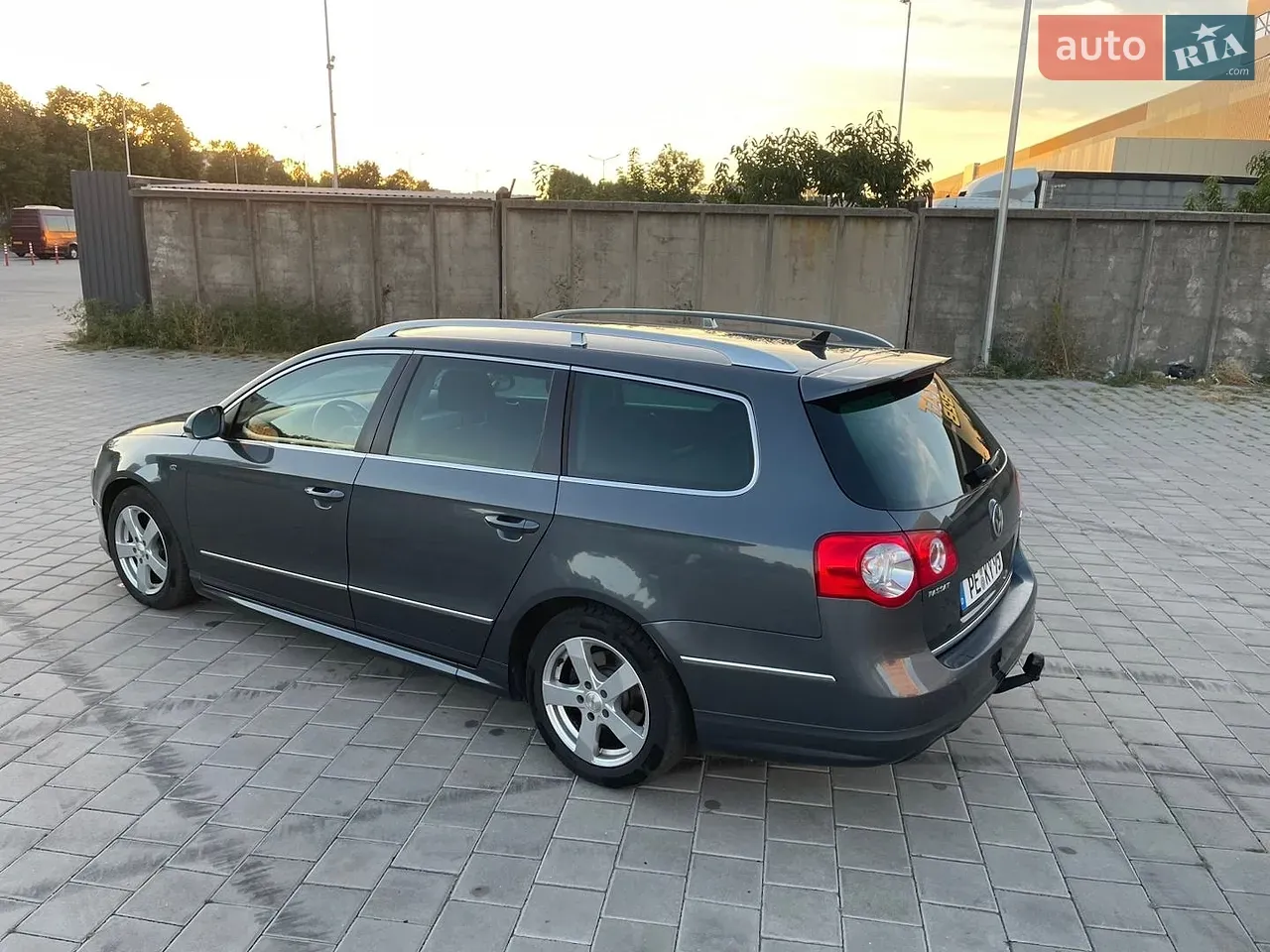 Volkswagen Passat 2009 photo 5