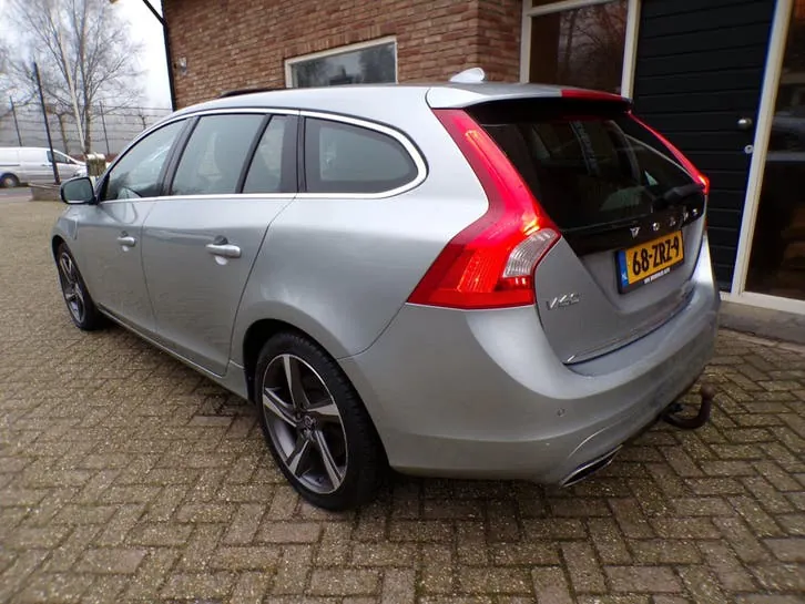 Volvo V60 2013 photo 3