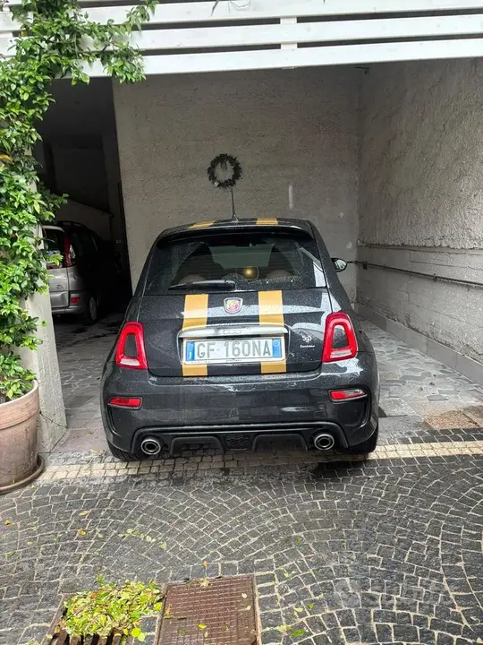 Abarth 595 2021 photo 2