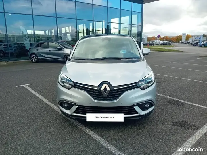 Renault Scenic 2018 photo 2