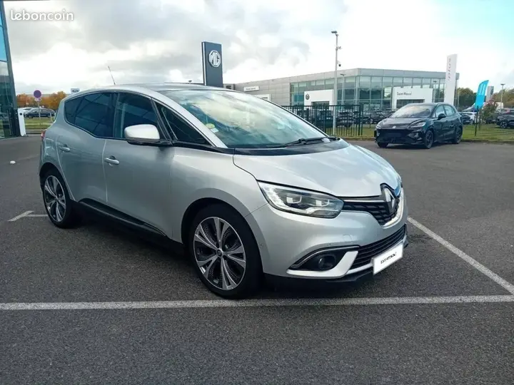 Renault Scenic 2018 photo 3