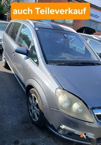 Opel Zafira 2006 photo 2