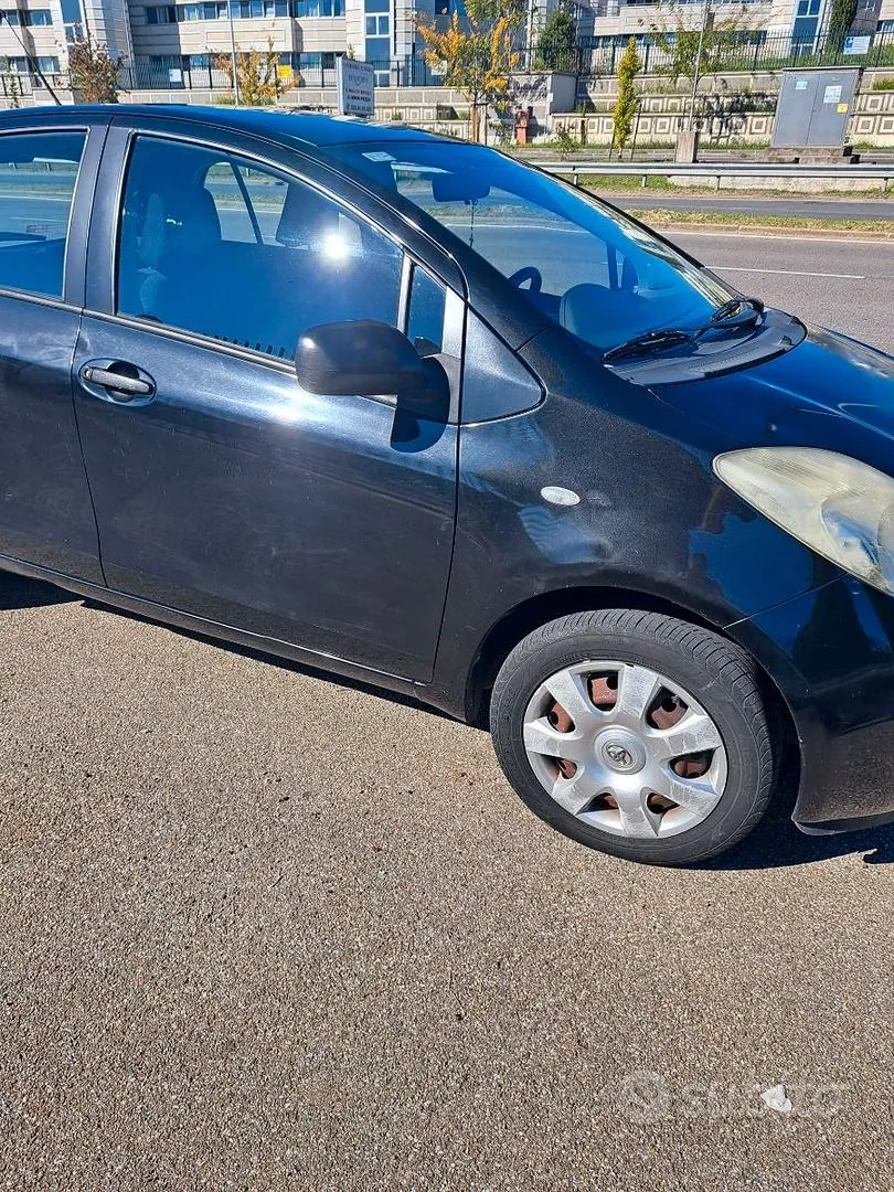 Toyota Yaris 2009 photo 5