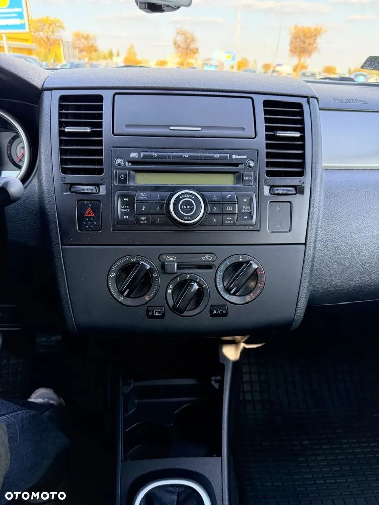 Nissan Tiida 2009 photo 5