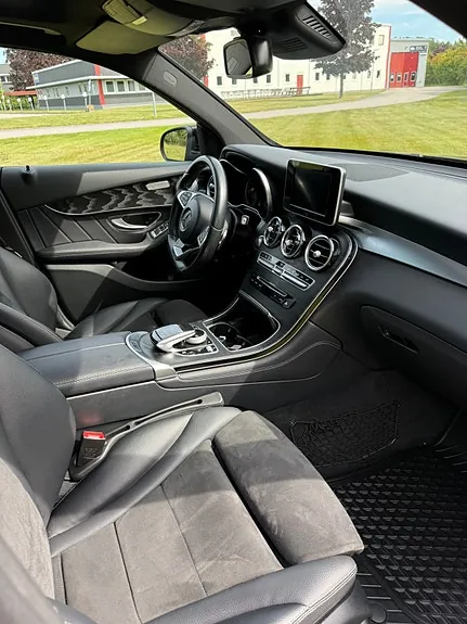 Mercedes-Benz Glc220 D 2018 photo 3