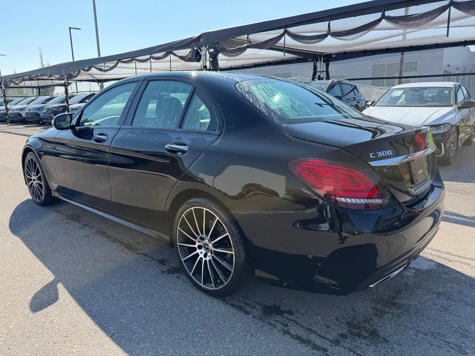 Mercedes-Benz C300 2019 photo 2
