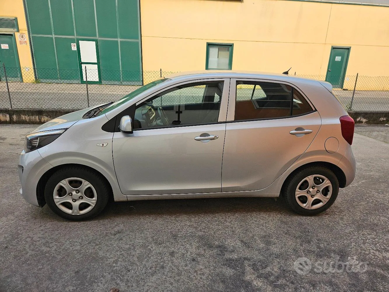 Kia Picanto 2018 photo 2