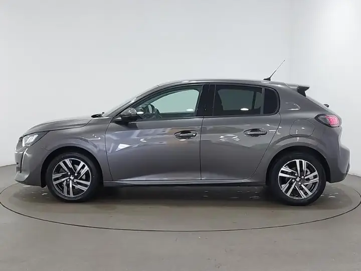 Peugeot 208 2021 photo 4