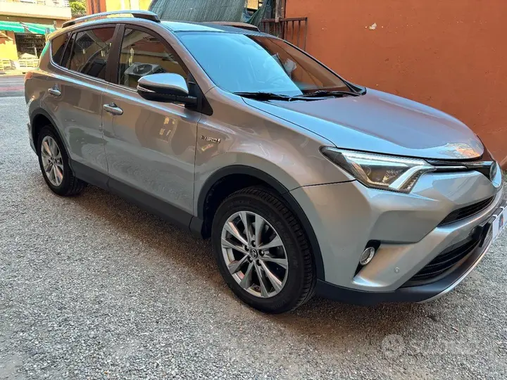 Toyota Rav4 2017 photo 3