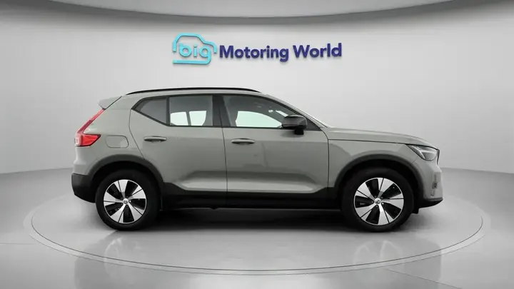 Volvo Xc40 2023 photo 5