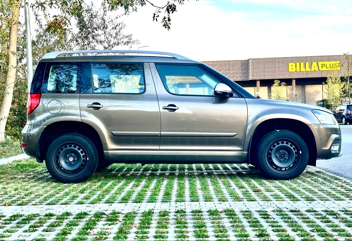 Skoda Yeti 2014 photo 2