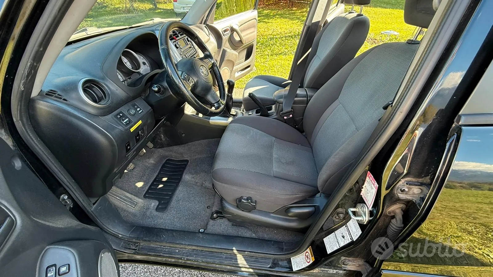 Toyota Rav4 2004 photo 5