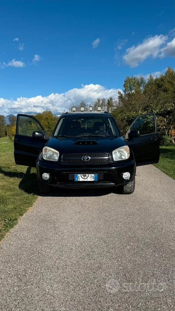 Toyota Rav4 2004 photo 3