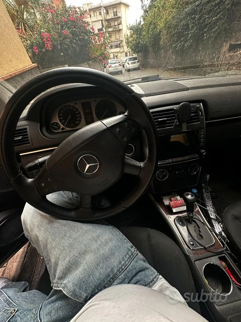 Mercedes-Benz B 2006 photo 2