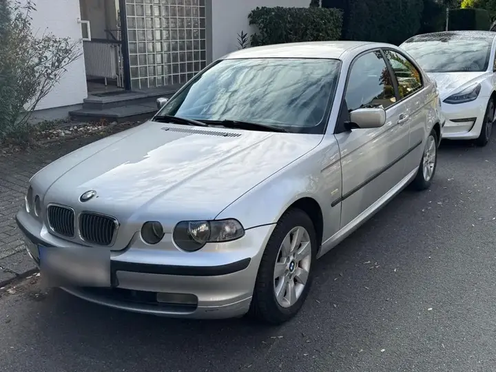 BMW 316Ti