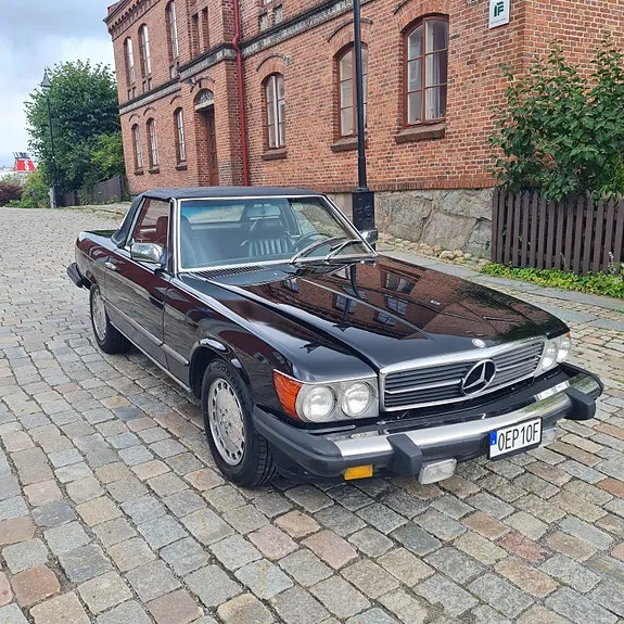 Mercedes-Benz 560 Sl
