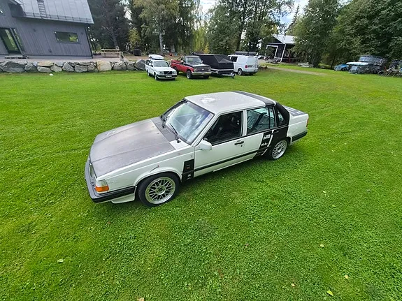 Volvo 940 1998 photo 2