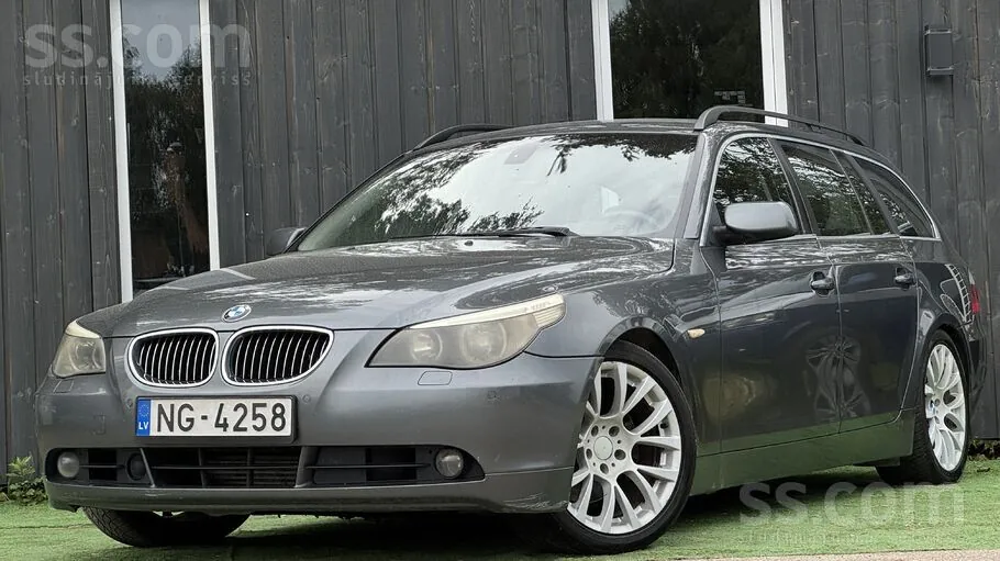 BMW 530
