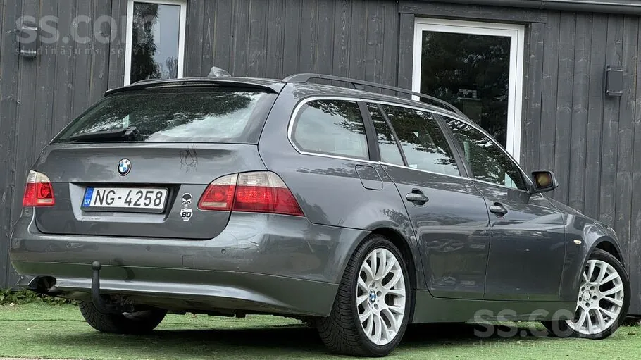 BMW 530 2006 photo 3