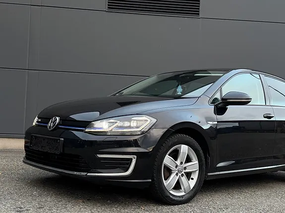 Volkswagen Golf Vii 2019 photo 2