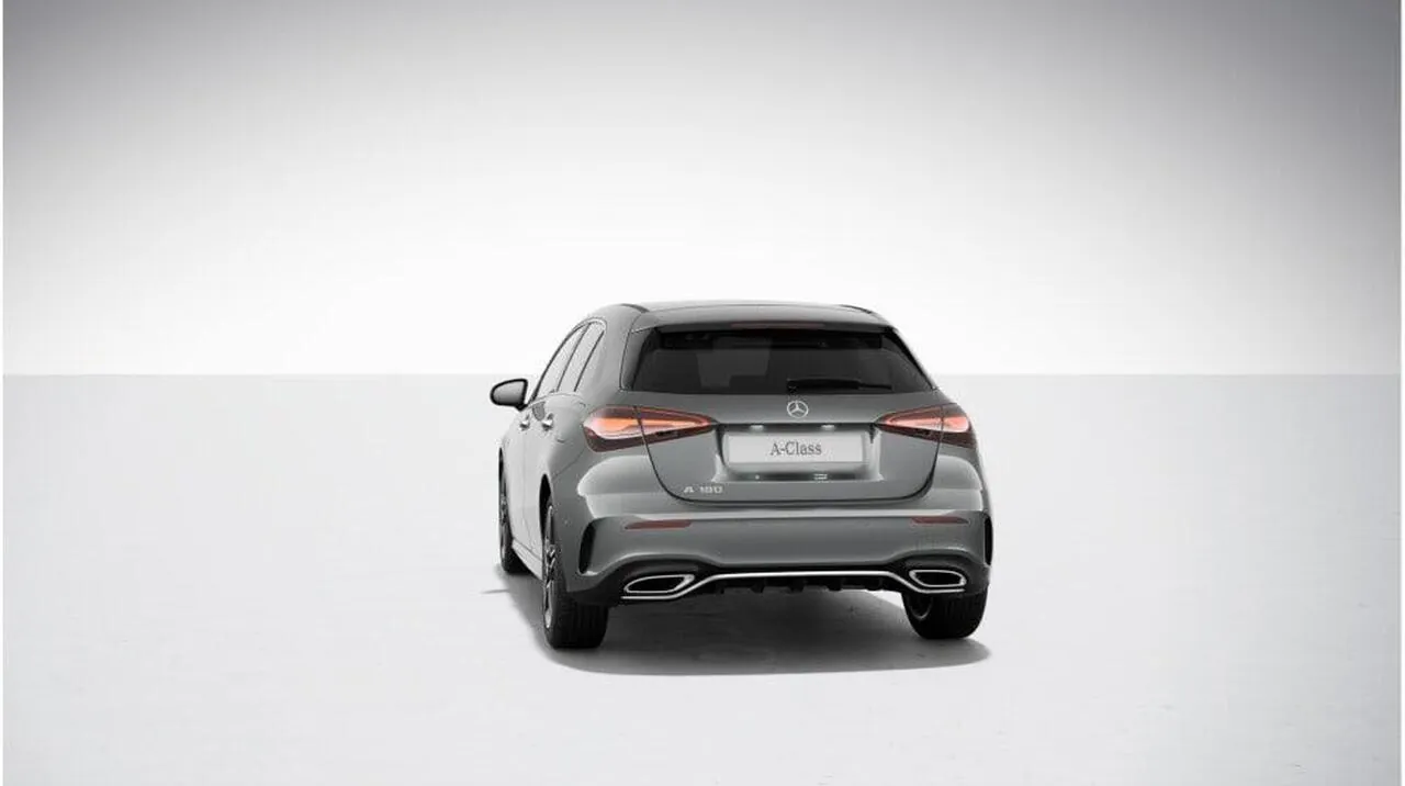 Mercedes-Benz A-Class photo 4
