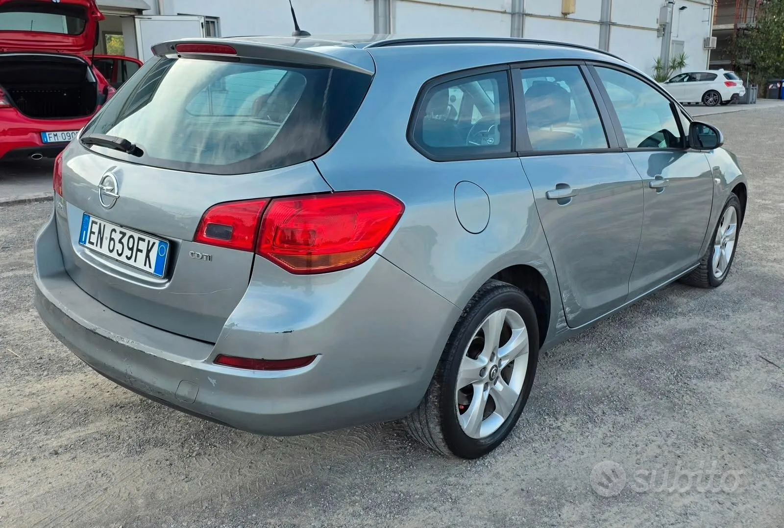 Opel Astra 2012 photo 5