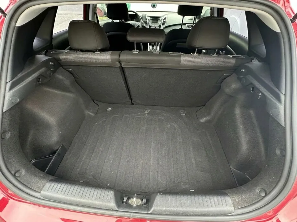 Hyundai Elantra 2017 photo 4