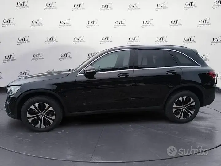 Mercedes-Benz Glc 2022 photo 2