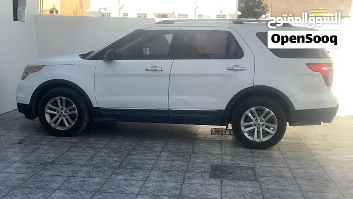 Ford Explorer 2014 photo 3