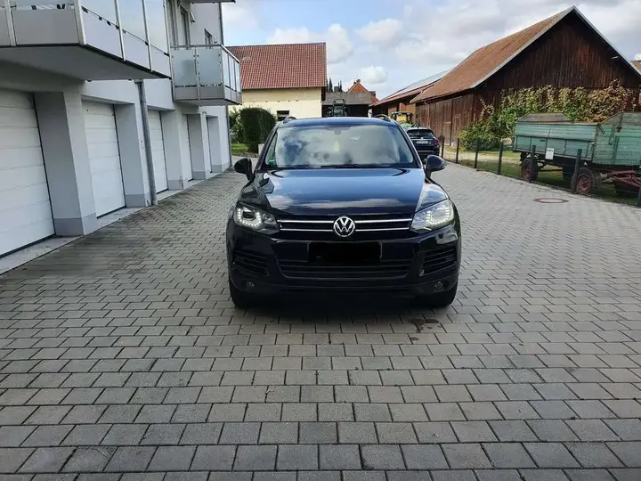 Volkswagen Touareg 2013 photo 3