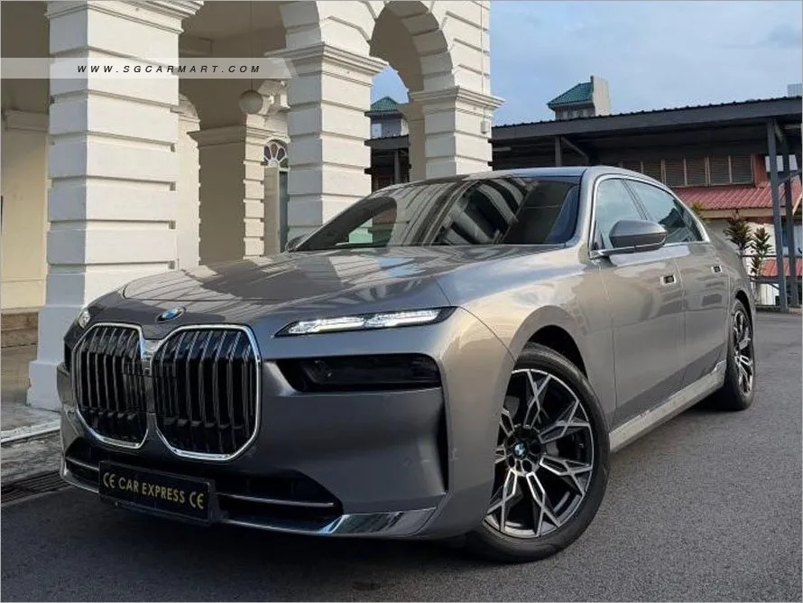BMW 735I