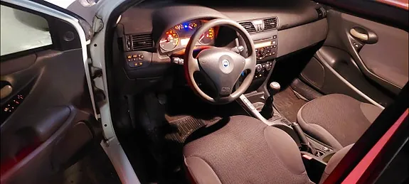 Fiat Stilo 2005 photo 4