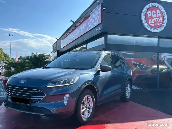 Ford Kuga 2024 photo 2