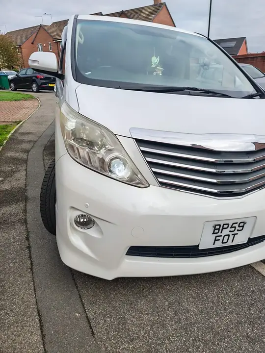 Toyota Alphard 2021 photo 2