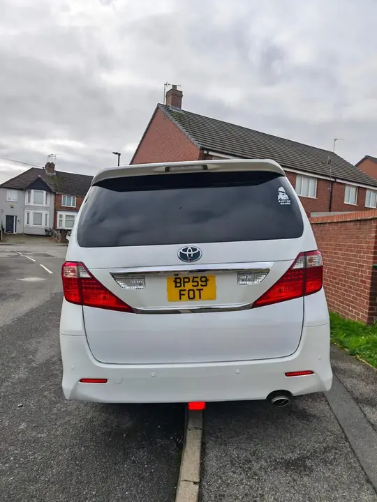 Toyota Alphard 2021 photo 4
