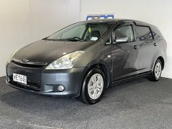 Toyota Wish 2004 photo 4