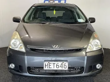Toyota Wish 2004 photo 3