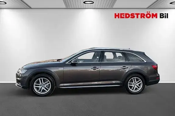 Audi A4 Allroad 2017 photo 2