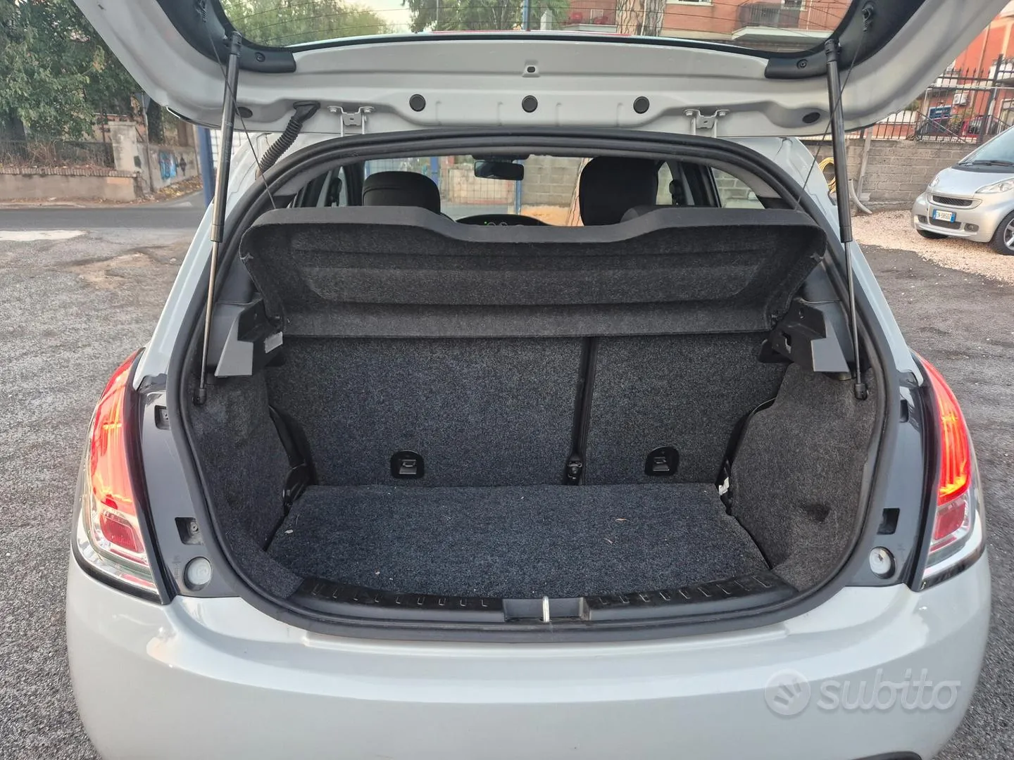 Lancia Ypsilon 2020 photo 4