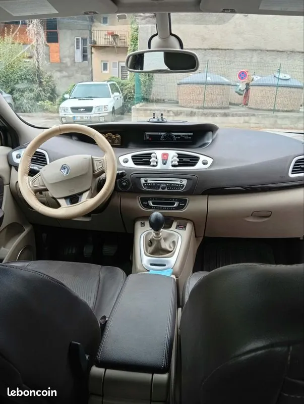 Renault Megane 2009 photo 3