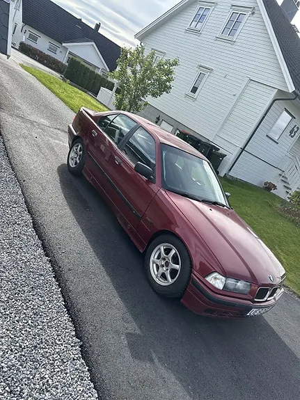 BMW 318I 1992 photo 3