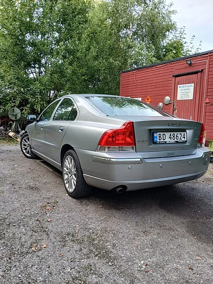 Volvo S60 2007 photo 2