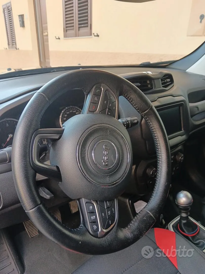 Jeep Renegade 2019 photo 4
